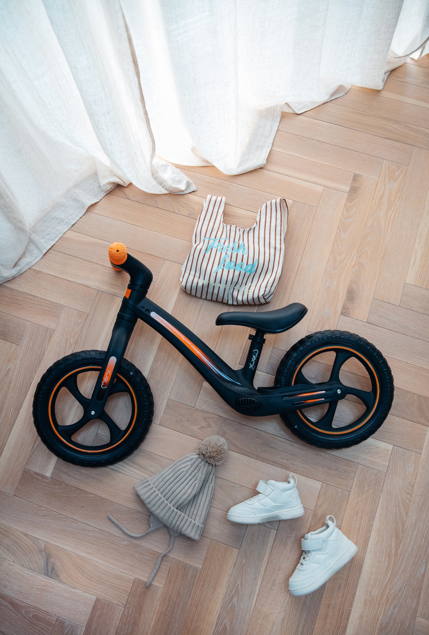 Bicicleta de equilibrio MoMi Mizo