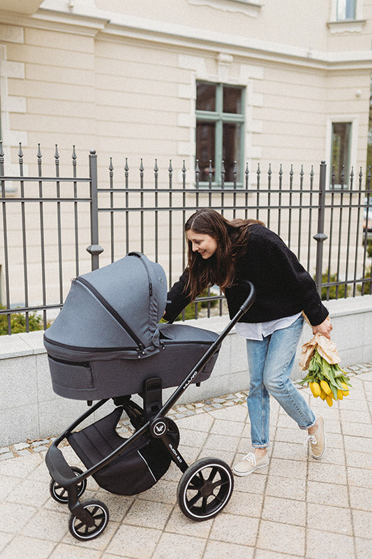 Carro Muuvo Quick 3.0 con saco, bolso burbuja y mosquitera